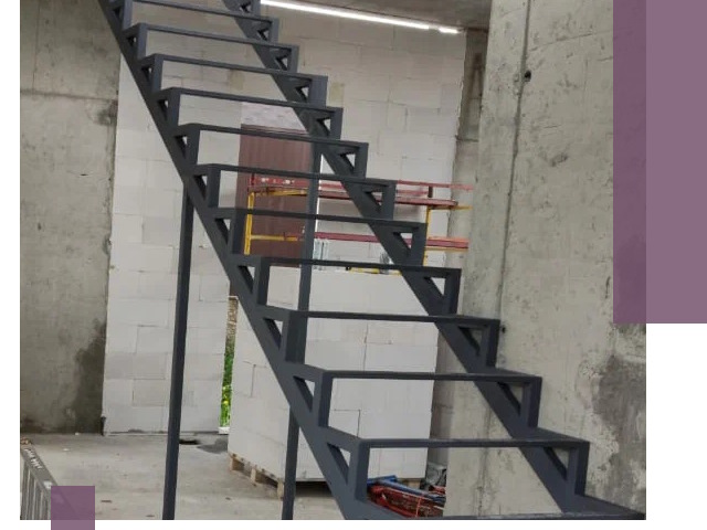 Демонтаж металлических лестниц в Химках быстро и безопасно