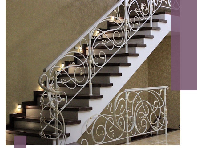 Кованые лестницы под ключ в Химках — изготовление и монтаж