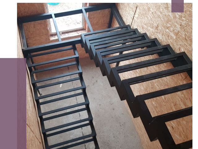 Демонтаж лестниц на металлокаркасе в Химках от 7464 руб. за м²