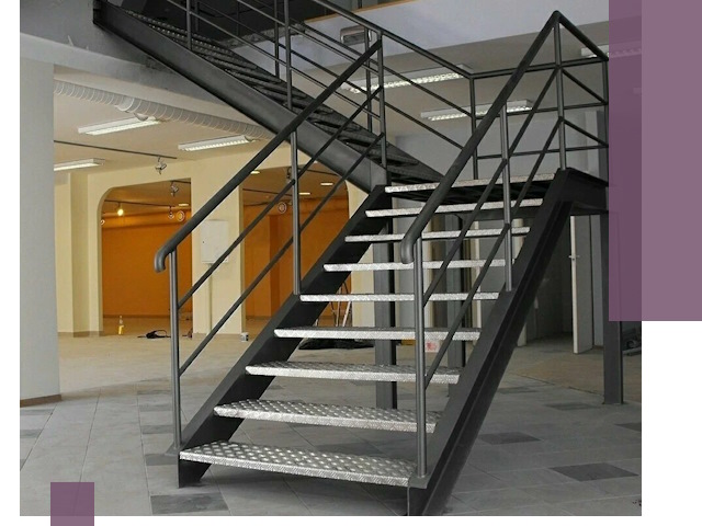 Лестницы для офиса в Химках: изготовление, монтаж, демонтаж