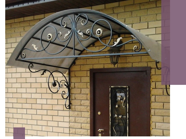 Изготовление козырьков из металла под ключ в Химках