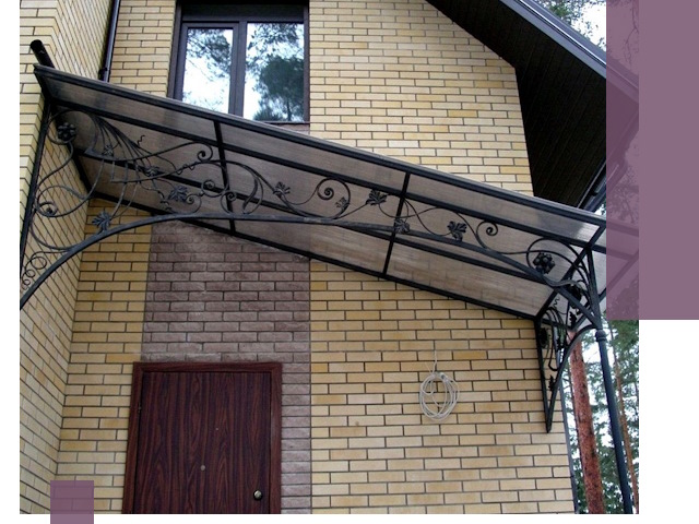 Односкатные козырьки из металла под ключ в Химках