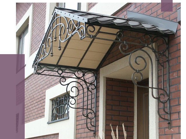 Двускатные козырьки в Химках под ключ от 12959 руб.