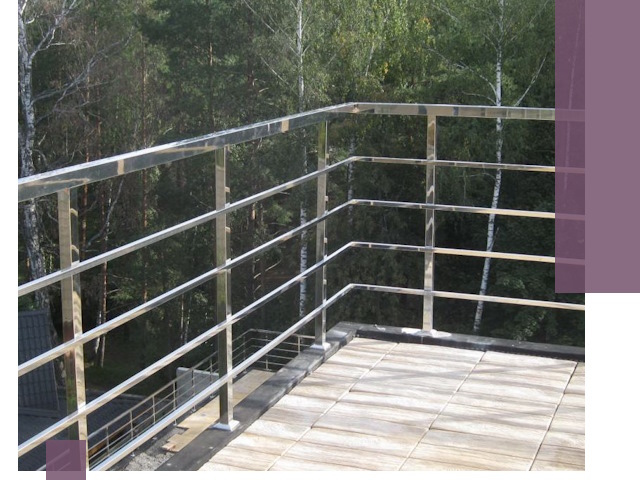 Парапеты из нержавеющей стали в Химках — изготовление и монтаж