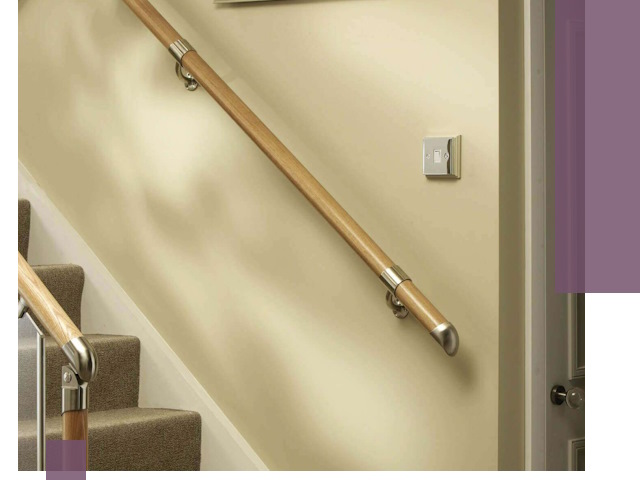 Монтаж пристенных поручней профессионально в Химках