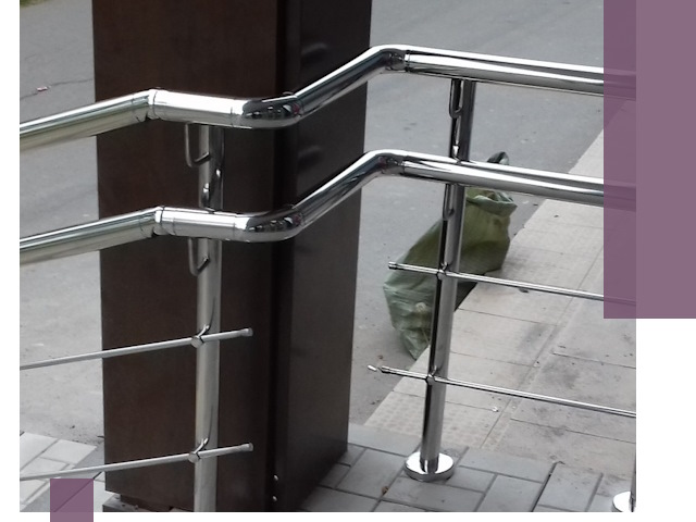 Монтаж поручней из нержавеющей стали в Химках качественно и быстро